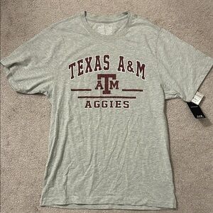 NWT ~ Texas A&M ~ Gray T-Shirt ~ Large